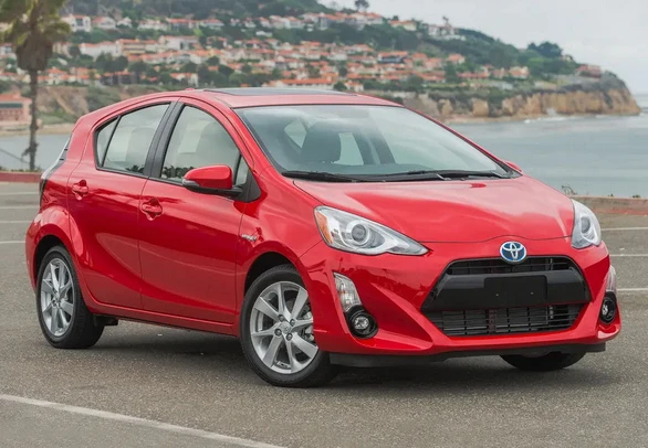 2014 TOYOTA PRIUS C PROBLÈMES